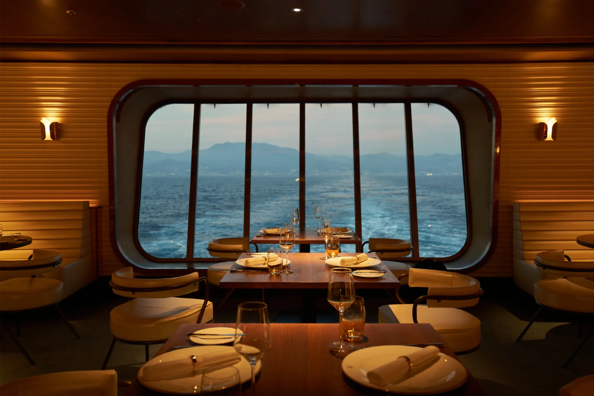 IMG-FNB-the-wake-interior-v1-DSC01714